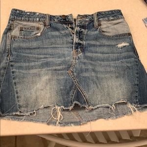 American eagle jean skirt